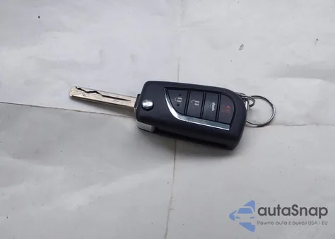 2024 Toyota Camry Le z USA, uszkodzony, nr VIN 4T1C11BK3RU116776